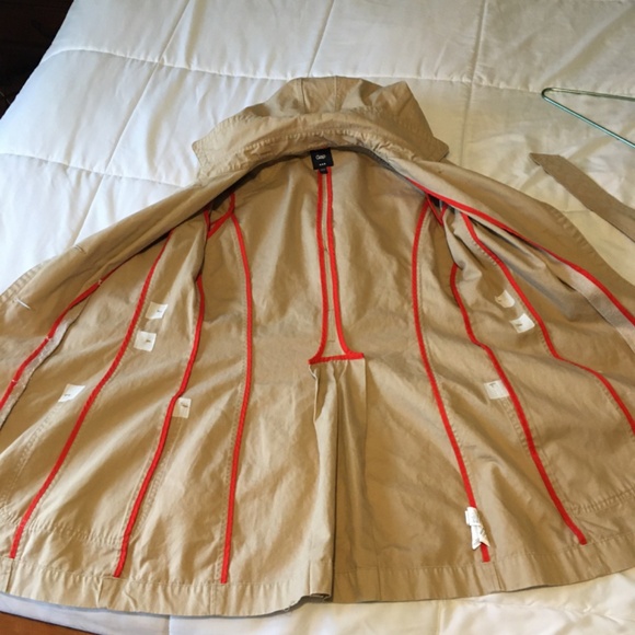 Women’s Gap Trench Coat with hood size M - Picture 11 of 13